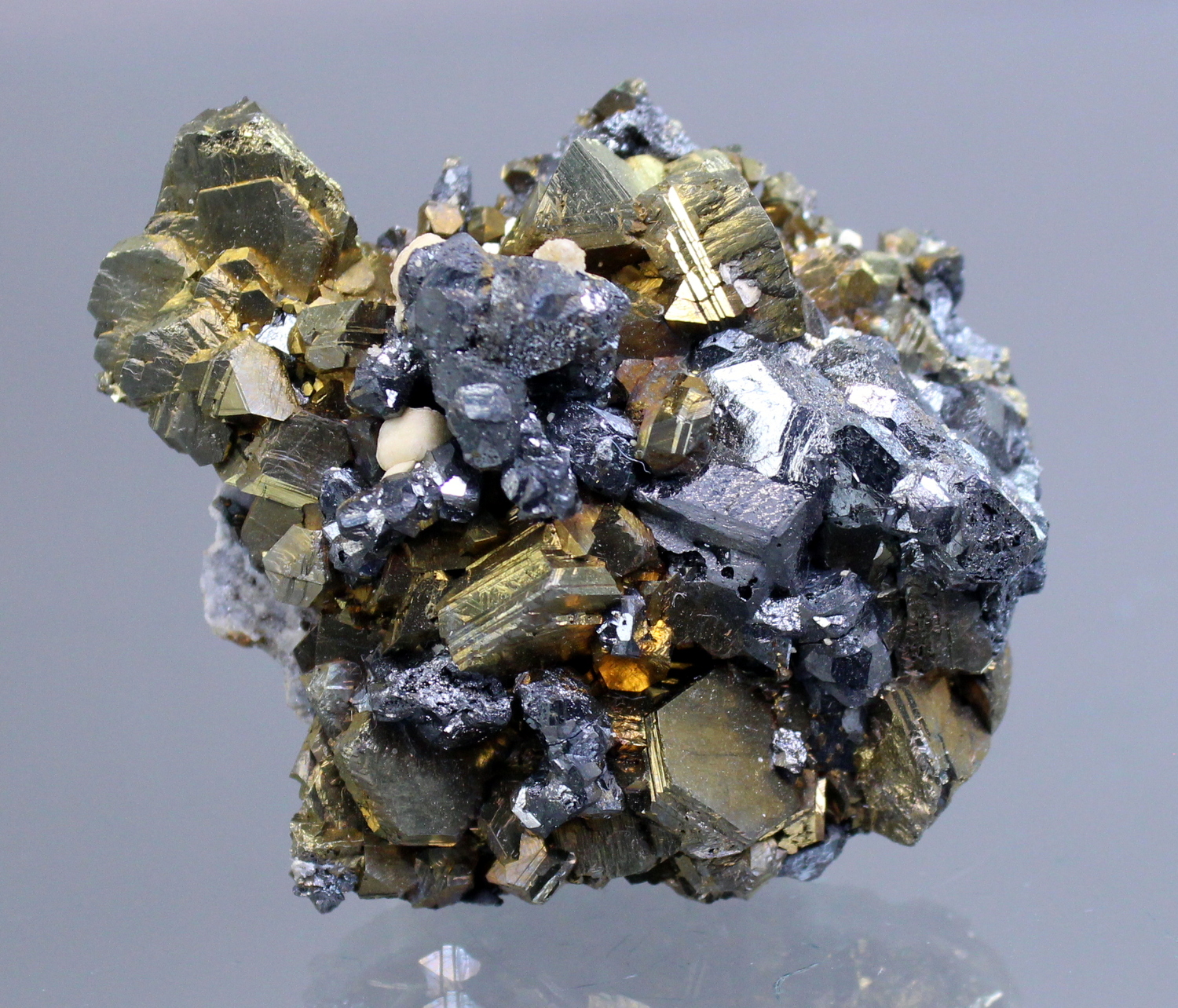 chalcopyritetennantiteperu